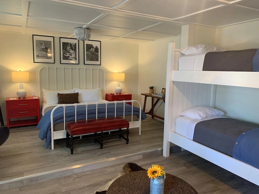 Stables Inn