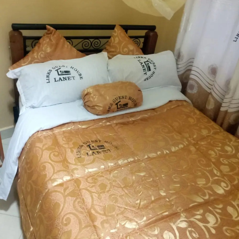 Links Guest House