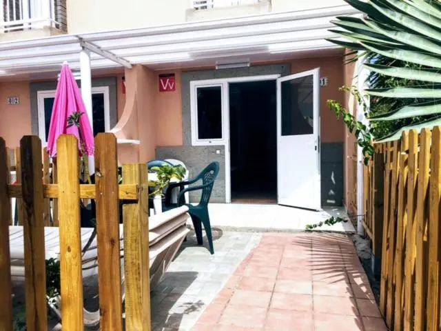 Bungalow in Maspalomas Near Golf & Beach