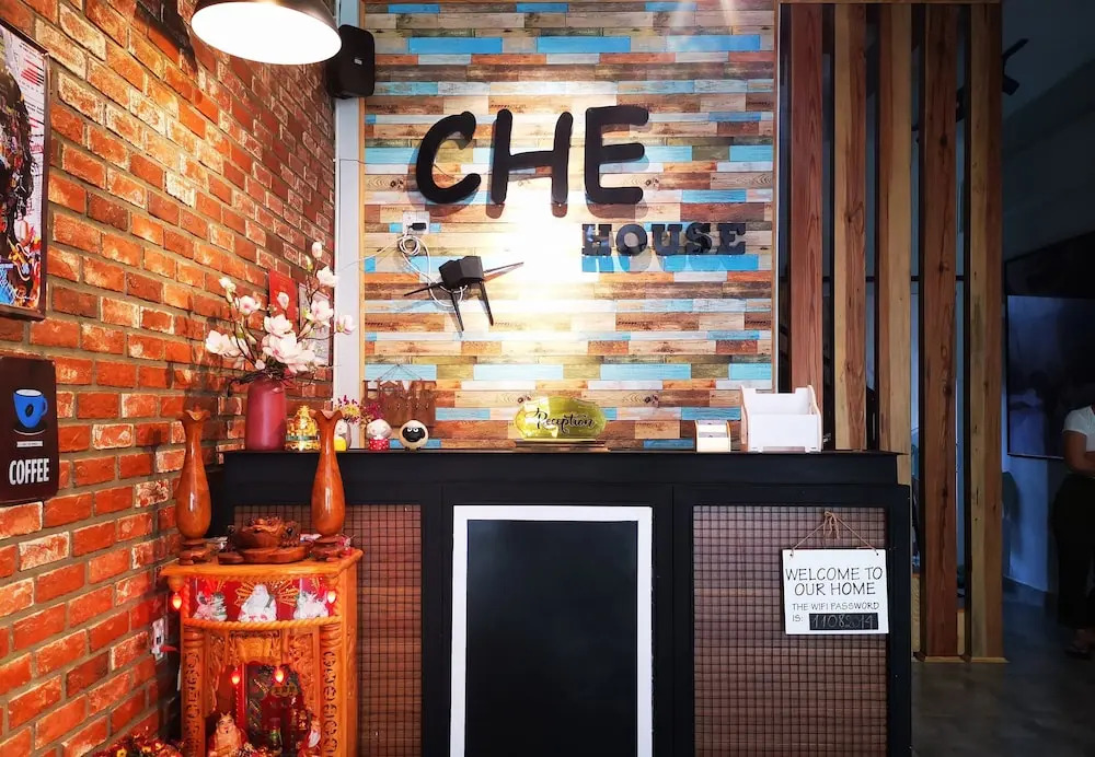 Dalat Che House
