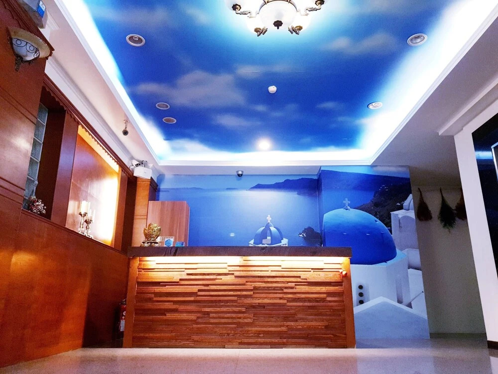 Blue Ocean Hotel