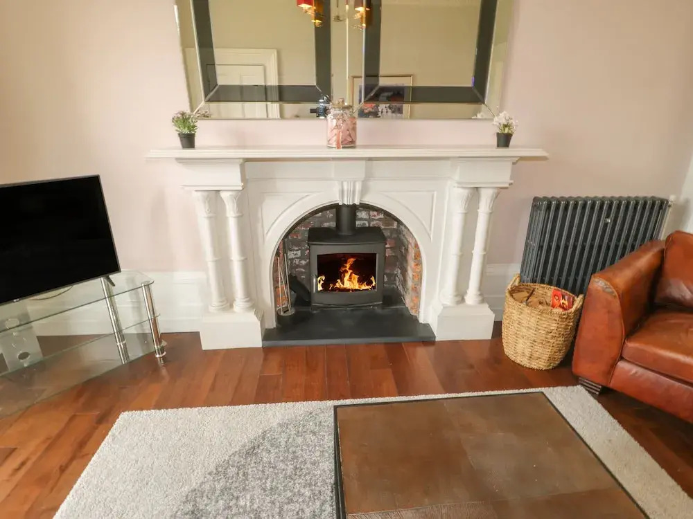 Ash Villa