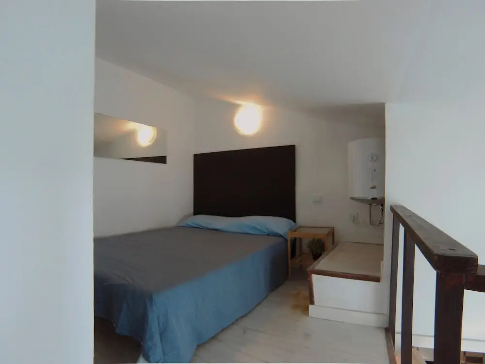 Estudio cercano a Plaza Castilla CBA8