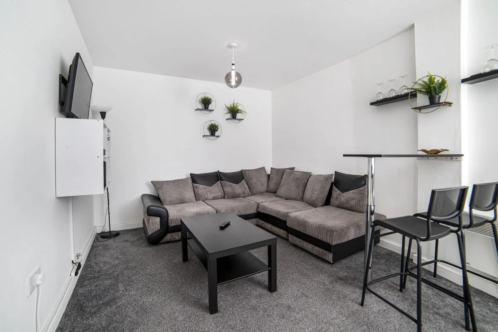 2 Bedroom Flat City Center - The Boat House -