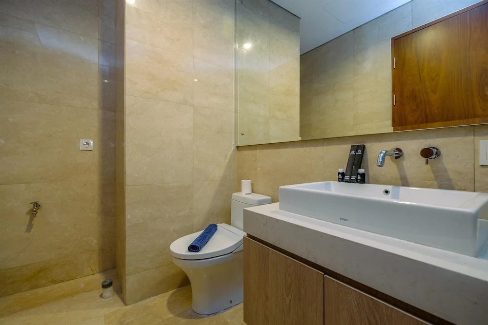 Modern 1Br Apartment at Veranda Residence Near Puri Indah Mall