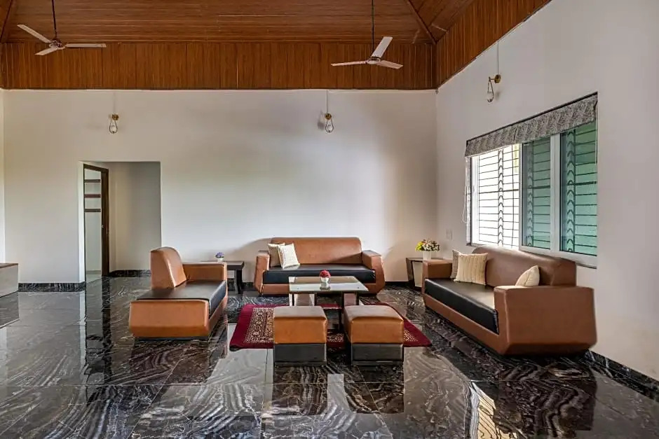HillRock Resort & Villas, Neral-Karjat