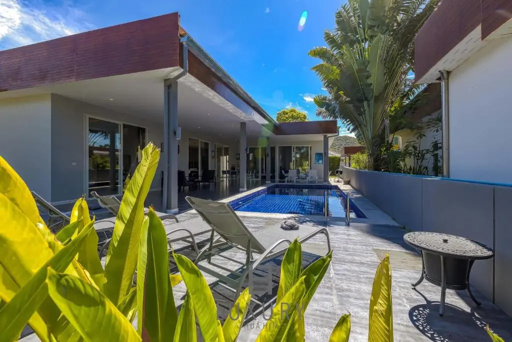 Modern 3 Bedroom Pool Villa In Resort G207