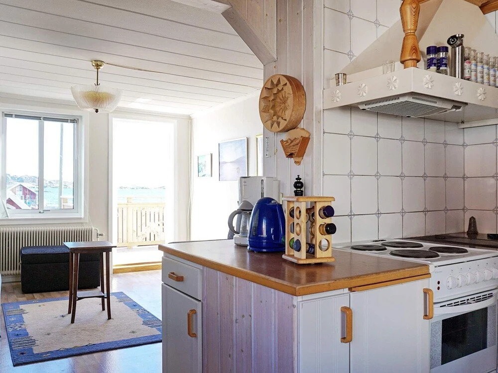 8 Person Holiday Home in Kungshamn