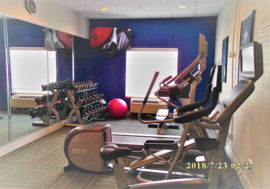 Holiday Inn Express Hotel & Suites Tampa-Fairgrounds-Casino by IHG