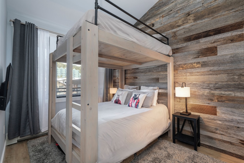 Premium Unit 2502 - 2br - Zephyr Mountain Lodge 2 Bedroom Condo