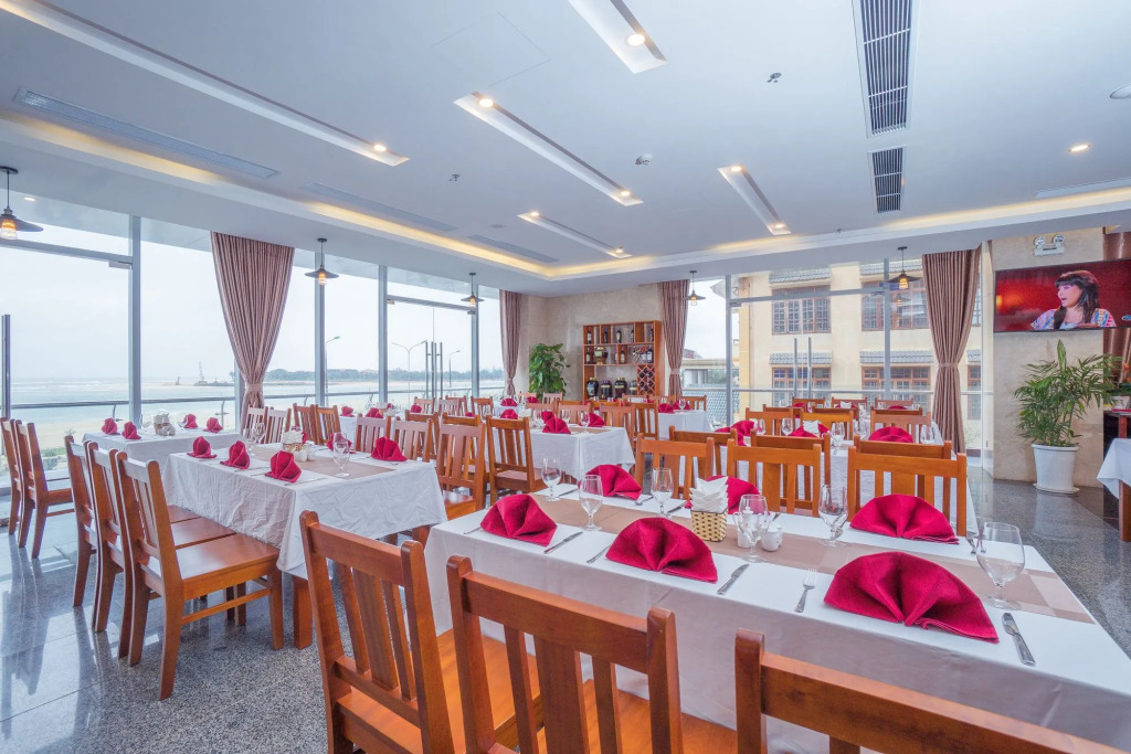 Vinh Hoang Hotel
