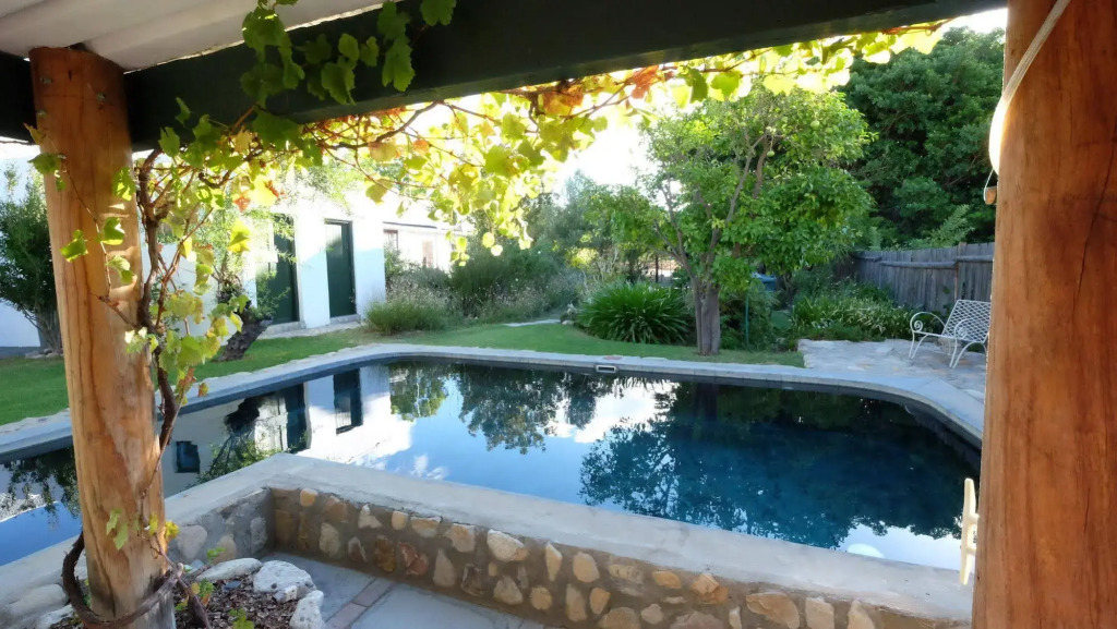 Onse Rus Guesthouse
