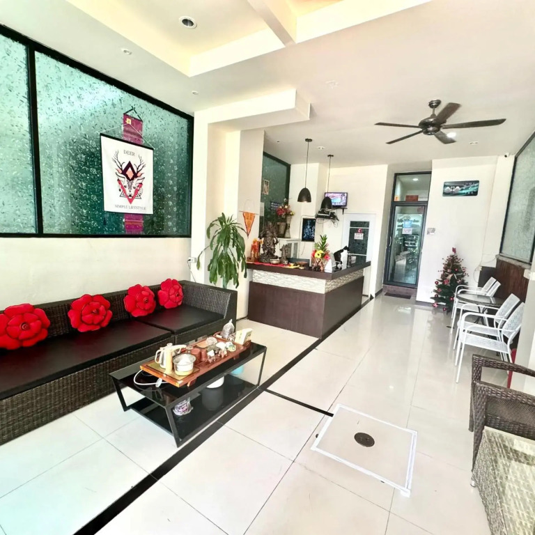 Bad Boys Guesthouse Patong