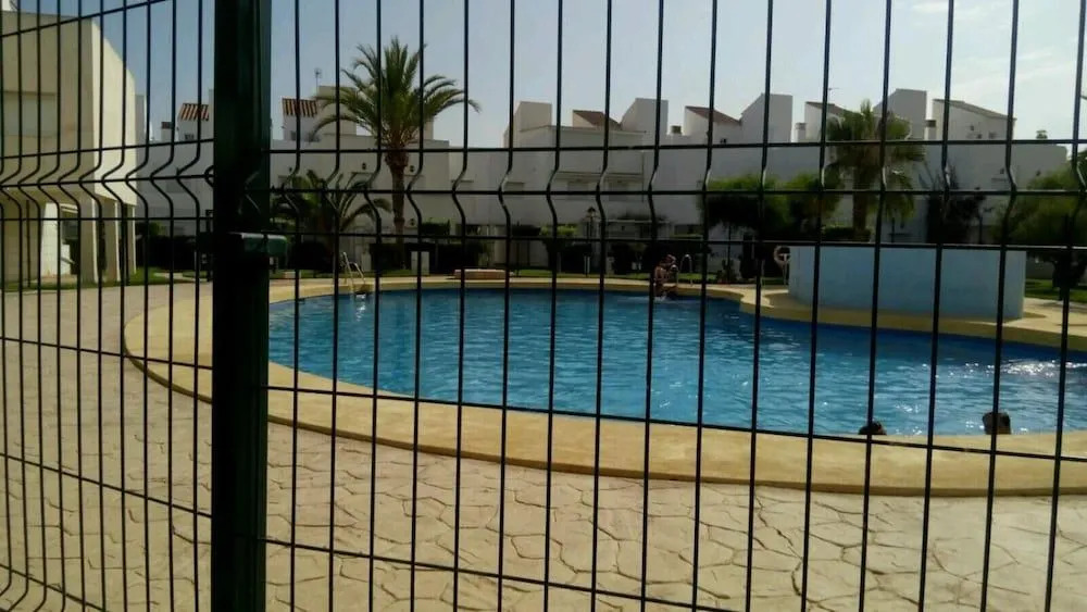 Las Buganvillas Laguna Playa