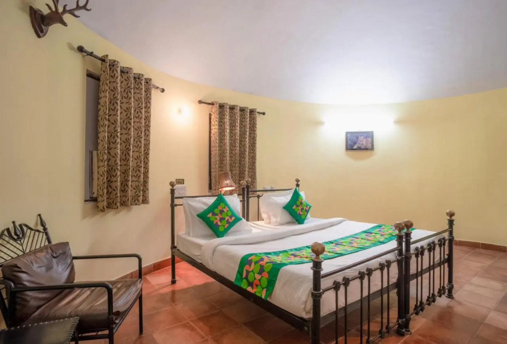 Treebo Premium Mowglis Den, Pench Tiger Reserve, Turia