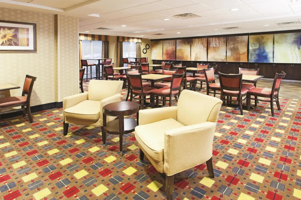 Quality Suites Warner Robins