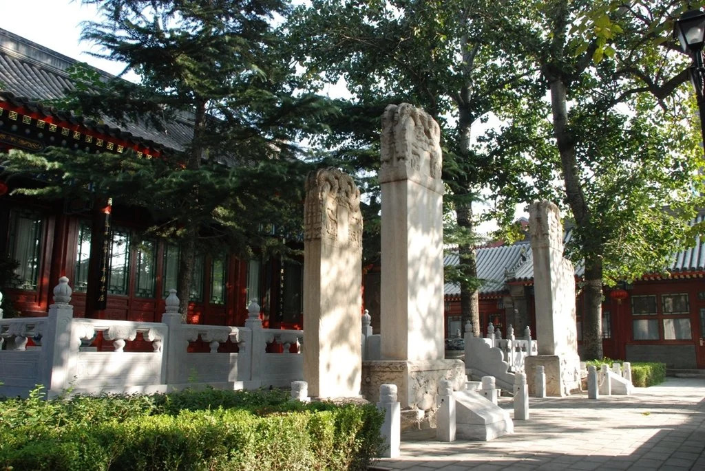 Soluxe Sunshine Courtyard Hotel