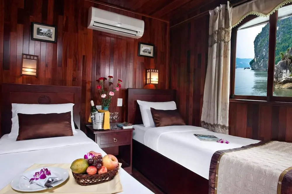 Huong Hai Junks Halong