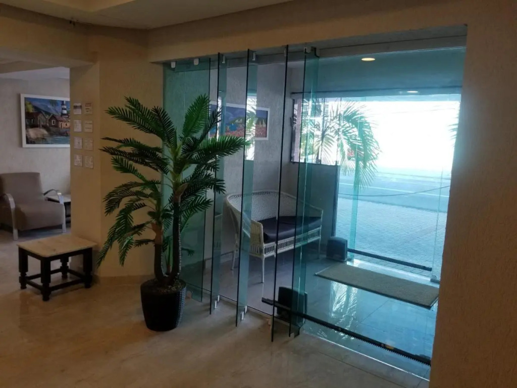 Hotel Uzi Mar
