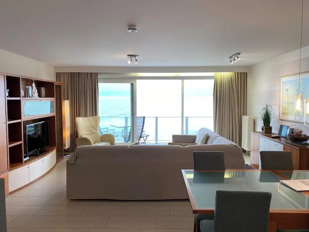 Apartment in Nieuwpoort near the Beach