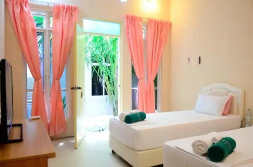 Three Hearts Guesthouse and Villas