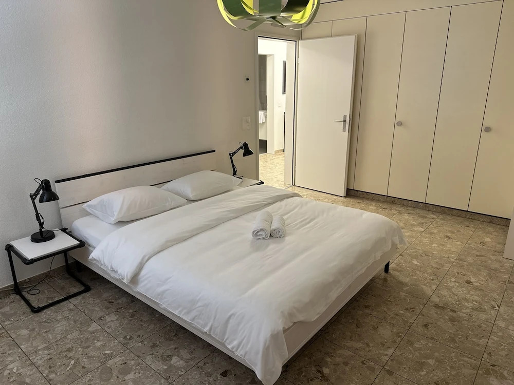 Nest - Baarerstrasse 43 & 45