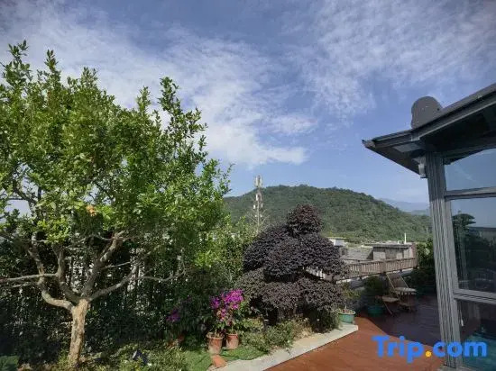 Xingnan Homestay (Jiezi Ancient Town)