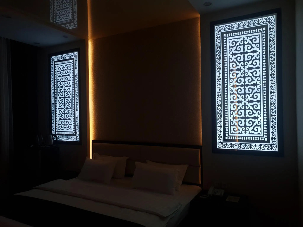 Отель Safir