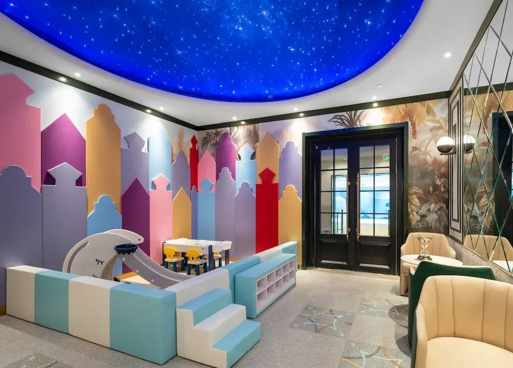 Nostalgia S Hotel (Beijing Xidan Financial Street Branch)