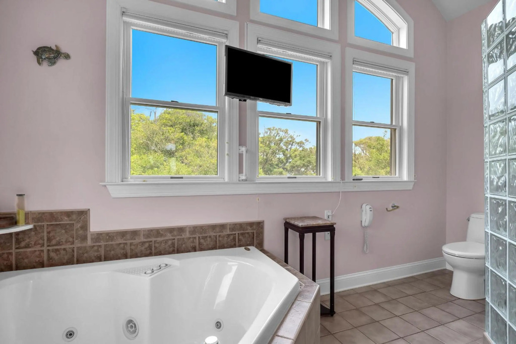 Beachfront Bliss by Oak Island Accommodations
