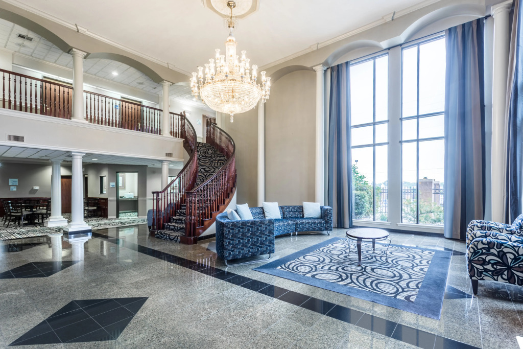 Holiday Inn Express Hotel and Suites Lake Charles by IHG