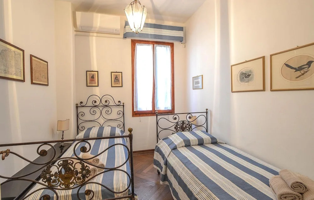 Stunning Home in Lido di Venezia With 2 Bedrooms and Wifi
