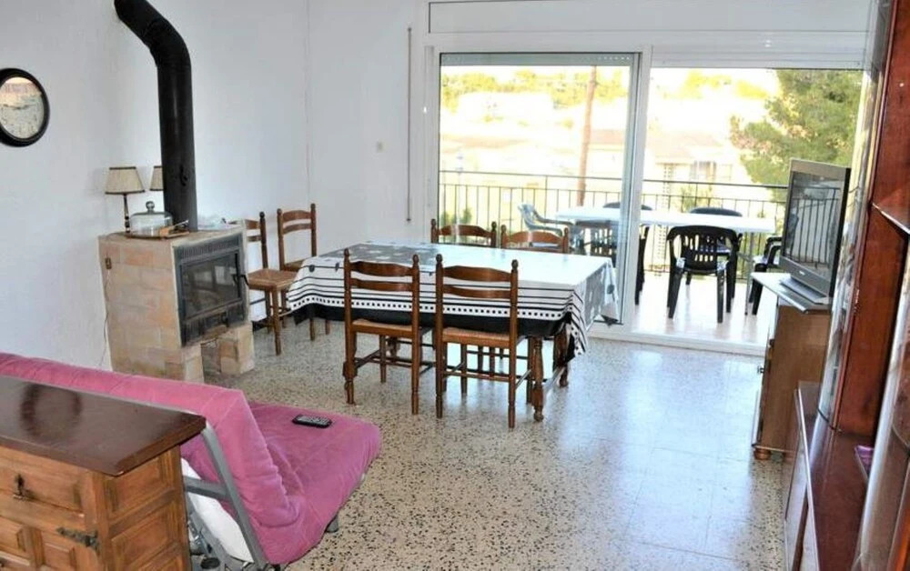 106302 -  Apartment in Llança