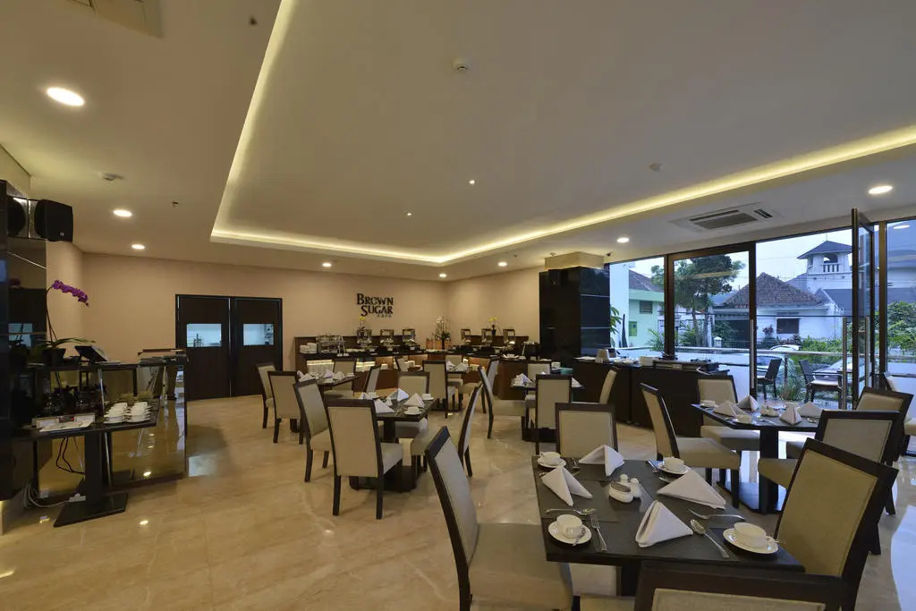 Hotel California Bandung