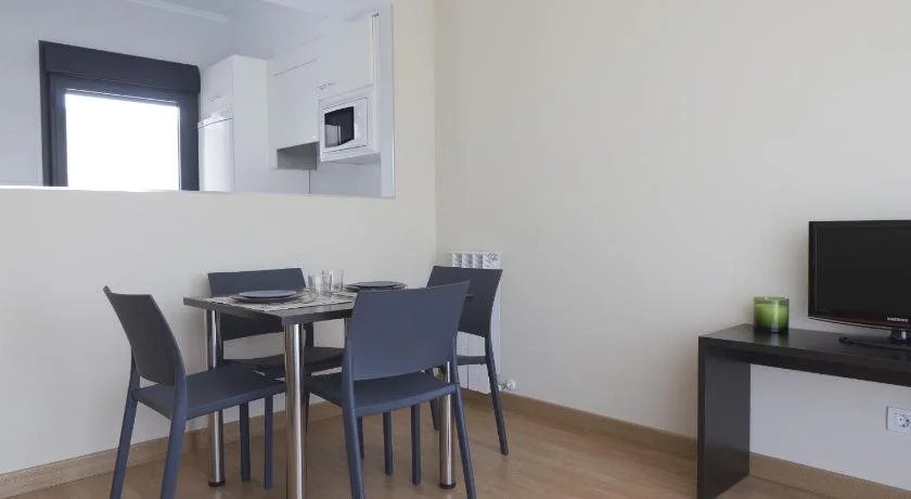 Aparthotel Jardines de Aristi