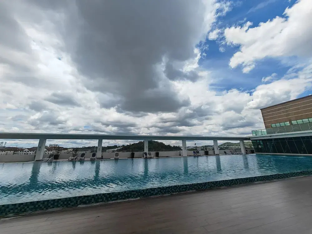 AMERIN MALL CONDO SUITE KL By VP