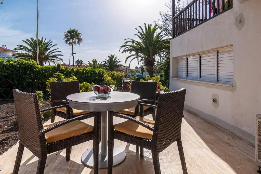 Apartamento Mango next to Del Duque Beach