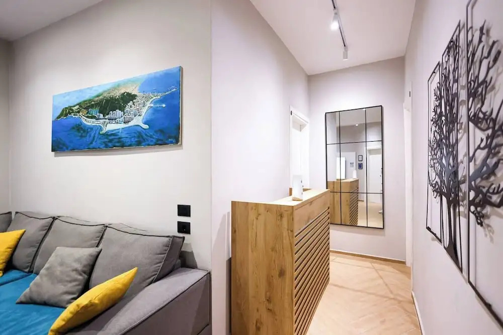 Grandstay Central 102