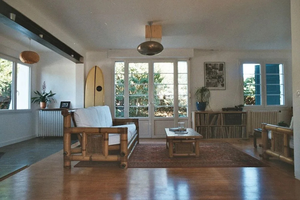 JOYU SURF SHACK