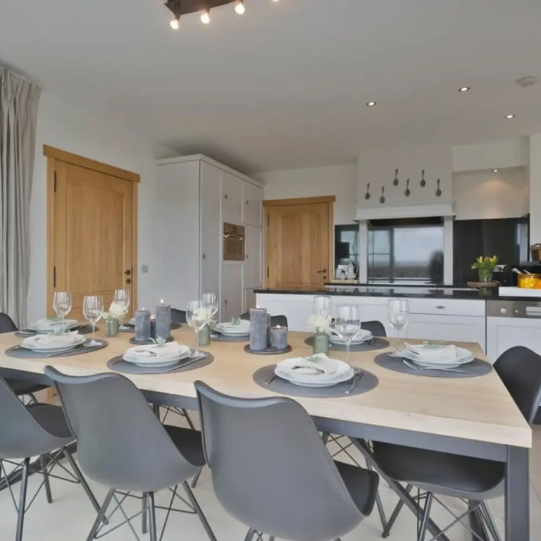 Family House With a Beautiful View in Damme