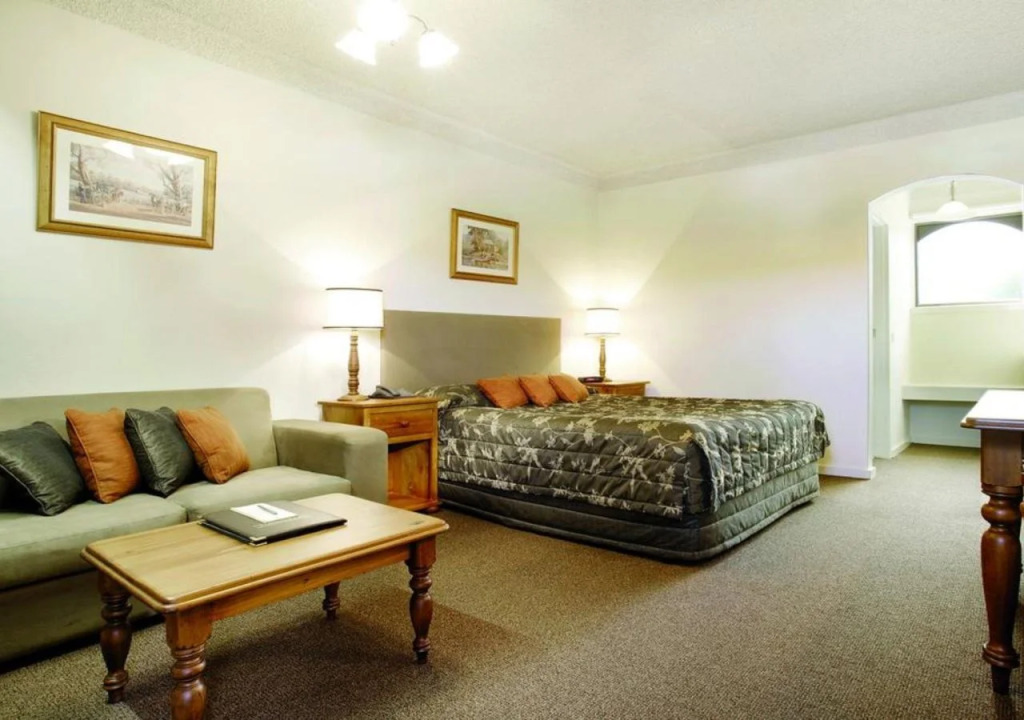 Hotel Bruce County