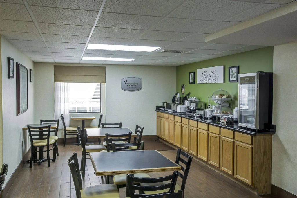 Sleep Inn & Suites near Sports World Blvd
