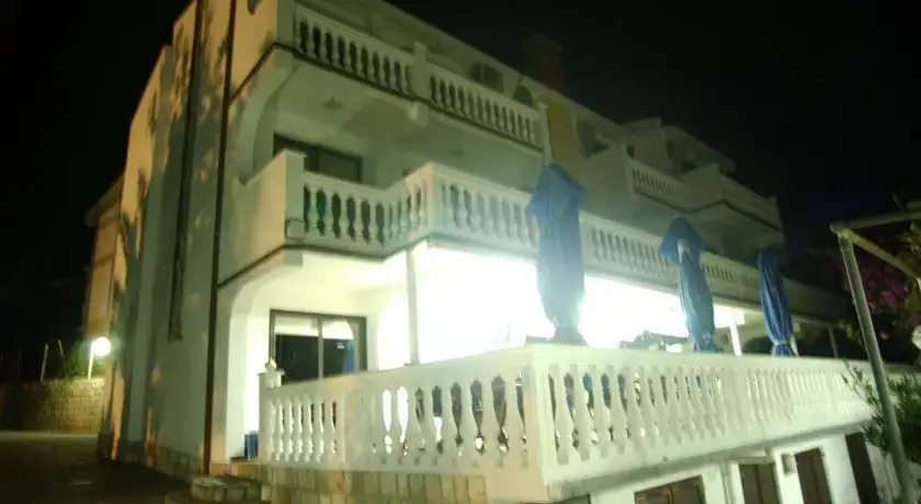 Hotel Mirela