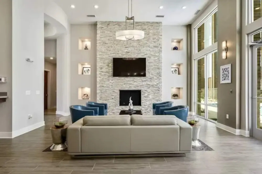 River House Apartments