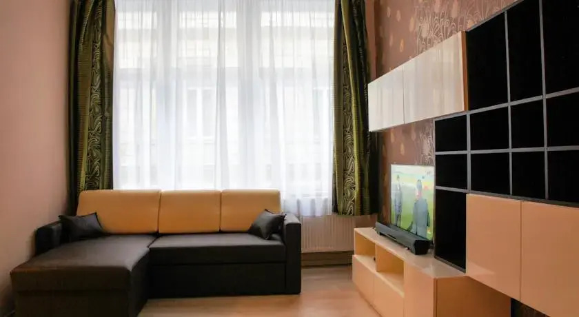 *** Make yourself @ home ***