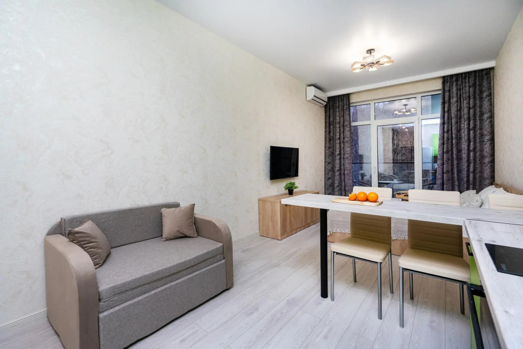 Orange Apart Аллея парк