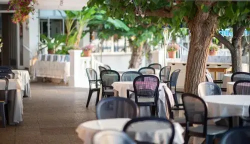 Hotel Restaurant Juanito Platja