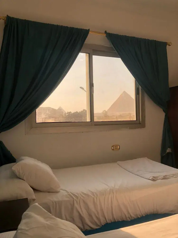 فندق الشرق