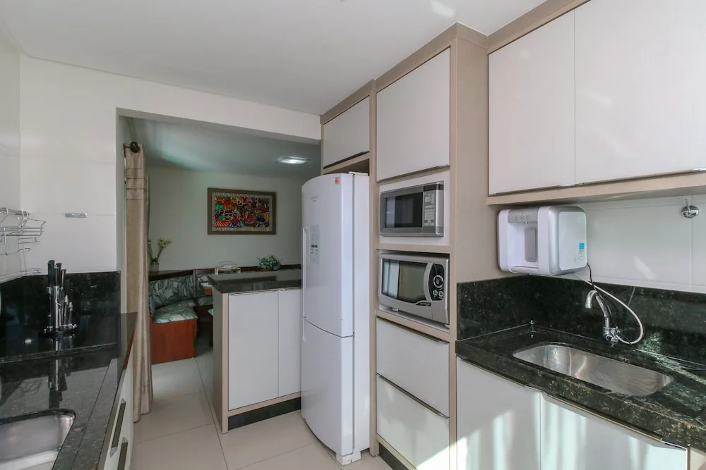 Aluguel Apartamento 2 quartos sendo 1 suíte - 528