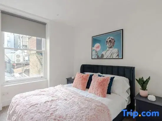 The Foley Residence I - Fitzrovia - by Frankie